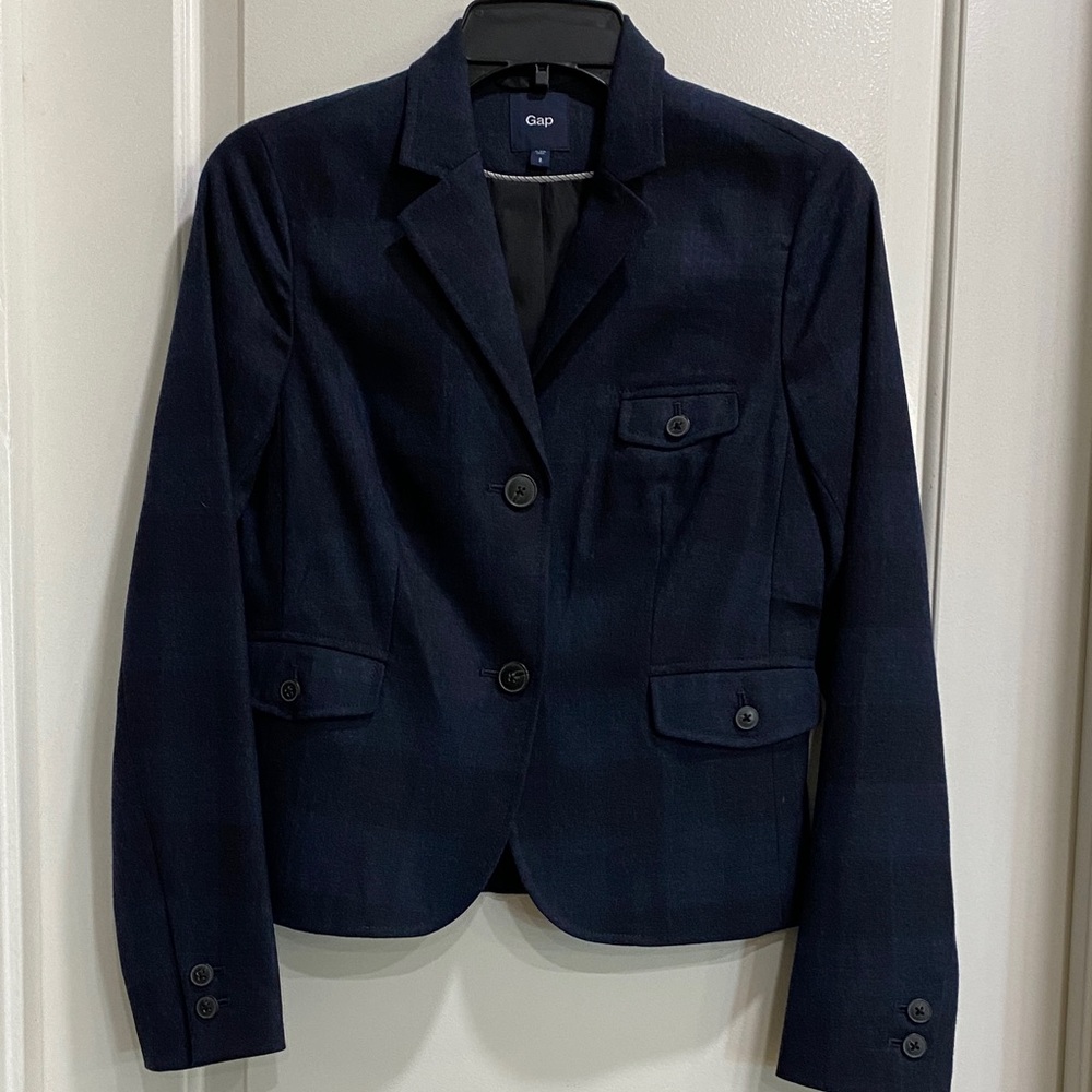 EUC GAP Women's Navy/Black Check Blazer 
Size 2